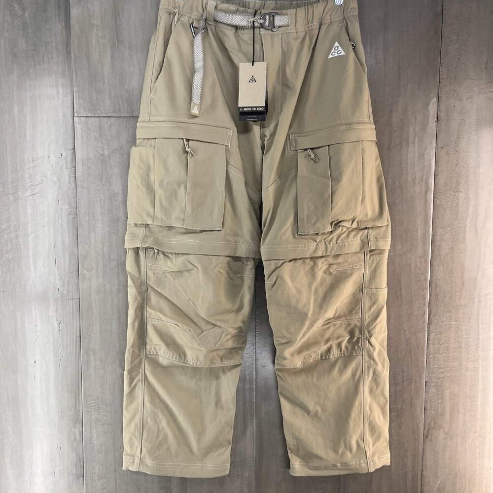 Nike ACG “Smith Summit” Convertible Pants Khaki Men's Size Small FN0428-247